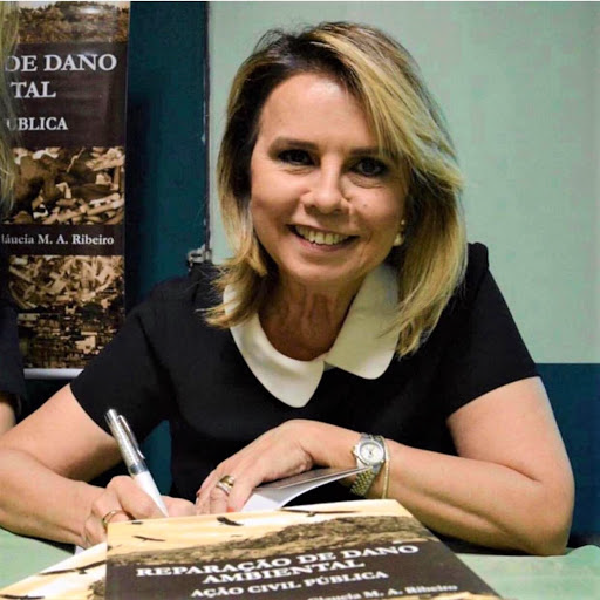 Profa. Dra. Glaucia Maria de Araujo Ribeiro 